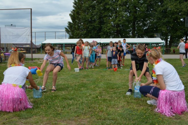 Festyn rodzinny w Lipnikach z „próbą sił” i na sportowo [ZDJĘCIA] - zdjęcie #38 - eOstroleka.pl