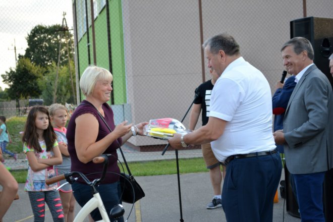 Festyn rodzinny w Lipnikach z „próbą sił” i na sportowo [ZDJĘCIA] - zdjęcie #28 - eOstroleka.pl