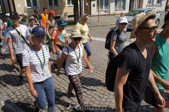 Pielgrzymi z Ełku przeszli przez Ostrołękę [ZDJĘCIA] - zdjęcie #21 - eOstroleka.pl