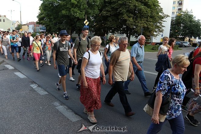 33. Piesza Pielgrzymka Łomżyńska na Jasną Górę - dzień 1 [01.08.2017] - zdjęcie #50 - eOstroleka.pl