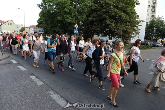 33. Piesza Pielgrzymka Łomżyńska na Jasną Górę - dzień 1 [01.08.2017] - zdjęcie #43 - eOstroleka.pl