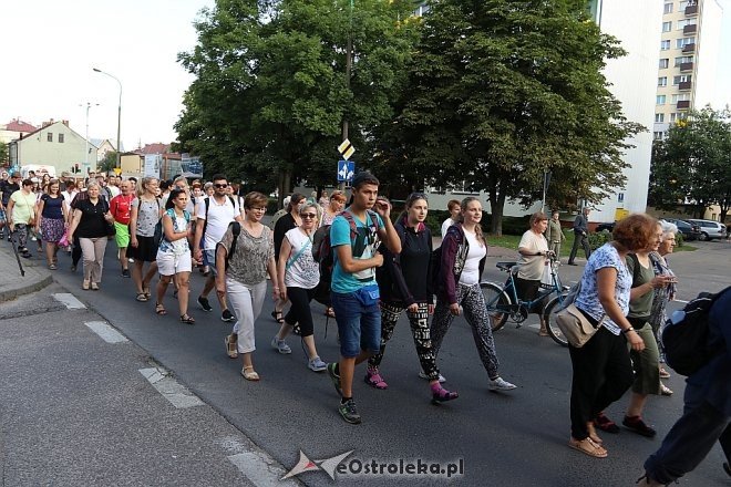 33. Piesza Pielgrzymka Łomżyńska na Jasną Górę - dzień 1 [01.08.2017] - zdjęcie #41 - eOstroleka.pl