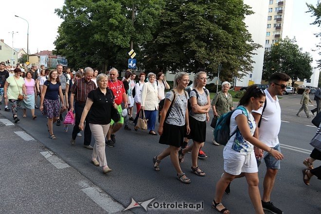 33. Piesza Pielgrzymka Łomżyńska na Jasną Górę - dzień 1 [01.08.2017] - zdjęcie #34 - eOstroleka.pl