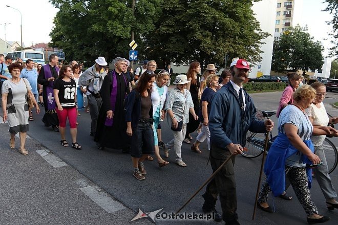 33. Piesza Pielgrzymka Łomżyńska na Jasną Górę - dzień 1 [01.08.2017] - zdjęcie #19 - eOstroleka.pl