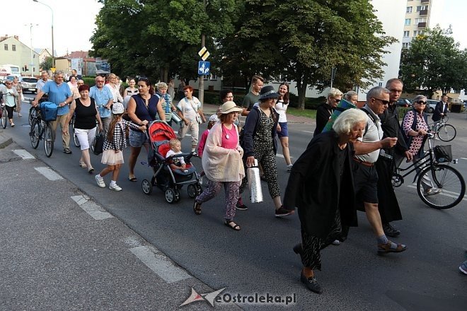 33. Piesza Pielgrzymka Łomżyńska na Jasną Górę - dzień 1 [01.08.2017] - zdjęcie #8 - eOstroleka.pl