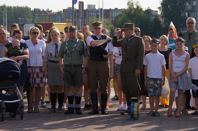 Ostrołęka: 73. rocznica wybuchu Powstania Warszawskiego [01.08.2017] - zdjęcie #70 - eOstroleka.pl