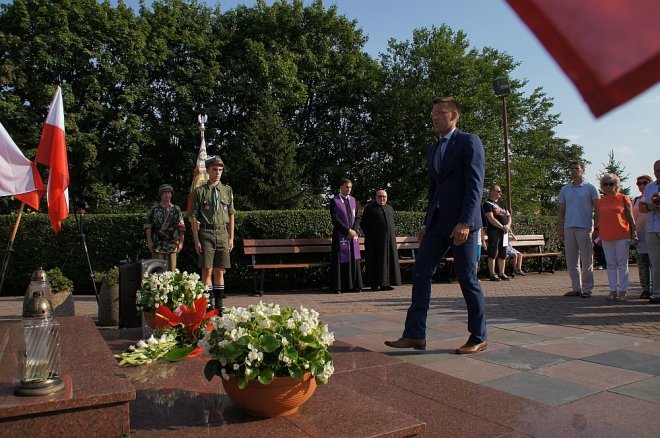 Ostrołęka: 73. rocznica wybuchu Powstania Warszawskiego [01.08.2017] - zdjęcie #50 - eOstroleka.pl