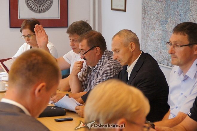 XXXV sesja Rady Powiatu w Ostrołęce [02.08.2017] - zdjęcie #8 - eOstroleka.pl