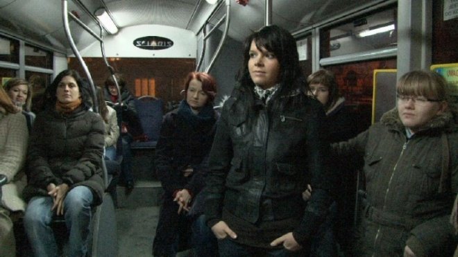 Bądź Bezpieczna III - zajęcia w autobusie (03.03.2010) - zdjęcie #8 - eOstroleka.pl
