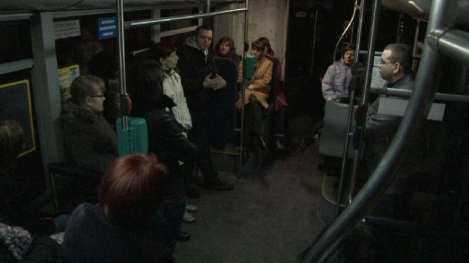 Bądź Bezpieczna III - zajęcia w autobusie (03.03.2010) - zdjęcie #2 - eOstroleka.pl