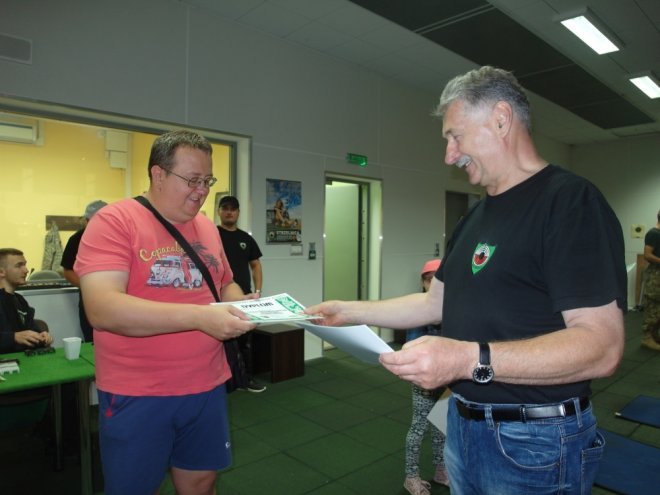 10 strzałów ku chwale Ojczyzny - zawody strzeleckie [13.08.2017] - zdjęcie #49 - eOstroleka.pl