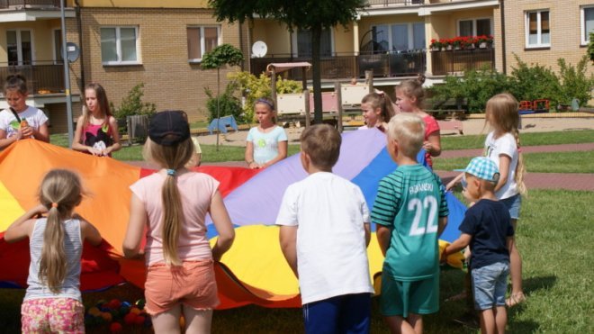 Fotorelacja z wakacyjnej trasy Radosnego Świetlicobusu [14.08.2017] - zdjęcie #59 - eOstroleka.pl