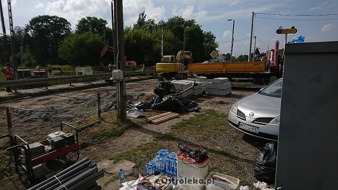 Remont przejazdu kolejowego - Ostrołęka [22.08.2017] - zdjęcie #8 - eOstroleka.pl