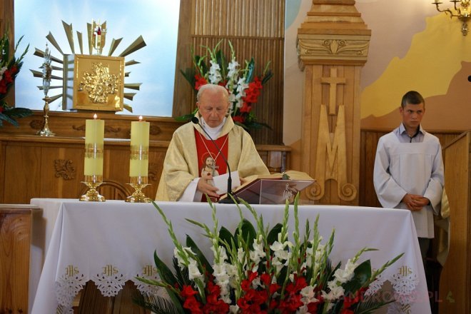 Odpust w parafii pw. Najświętszej Marii Panny Częstochowskiej w Obierwi [ZDJĘCIA] - zdjęcie #47 - eOstroleka.pl