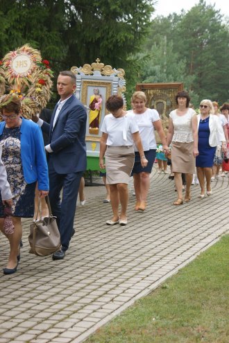 Odpust w parafii pw. Najświętszej Marii Panny Częstochowskiej w Obierwi [ZDJĘCIA] - zdjęcie #14 - eOstroleka.pl