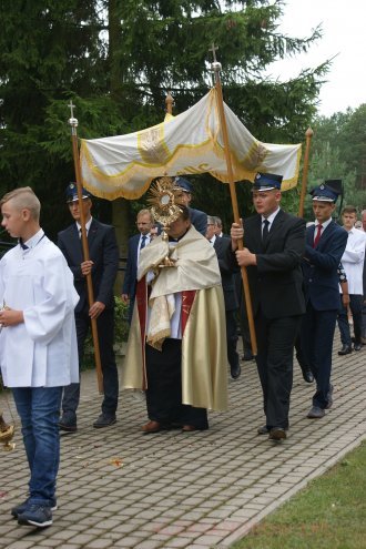 Odpust w parafii pw. Najświętszej Marii Panny Częstochowskiej w Obierwi [ZDJĘCIA] - zdjęcie #7 - eOstroleka.pl