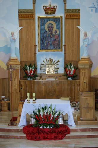 Odpust w parafii pw. Najświętszej Marii Panny Częstochowskiej w Obierwi [ZDJĘCIA] - zdjęcie #6 - eOstroleka.pl