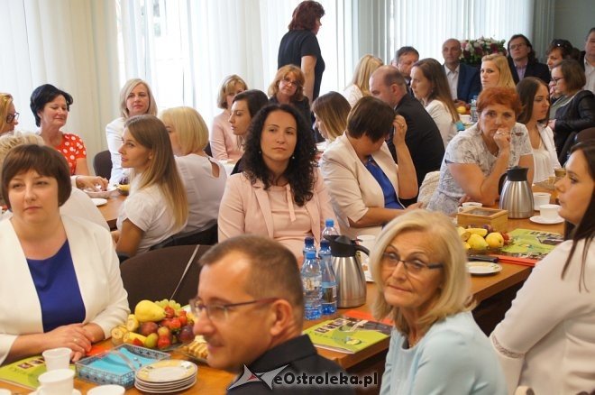 Awanse zawodowe i mianowania dyrektorskie w ostrołęckiej oświacie [29.08.2017] - zdjęcie #2 - eOstroleka.pl