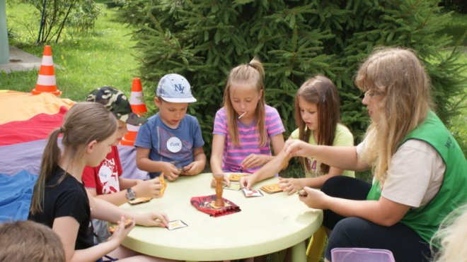 Sierpień z Radosnym Świetlicobusem [30.08.2017] - zdjęcie #77 - eOstroleka.pl