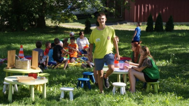 Sierpień z Radosnym Świetlicobusem [30.08.2017] - zdjęcie #52 - eOstroleka.pl