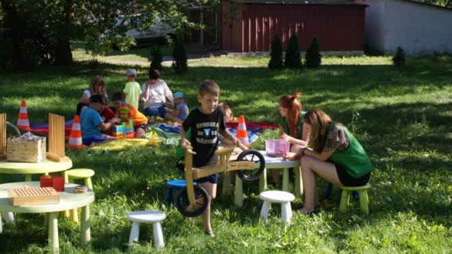 Sierpień z Radosnym Świetlicobusem [30.08.2017] - zdjęcie #51 - eOstroleka.pl