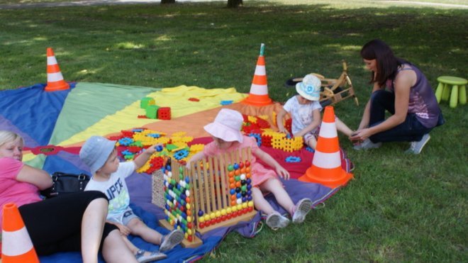 Sierpień z Radosnym Świetlicobusem [30.08.2017] - zdjęcie #42 - eOstroleka.pl