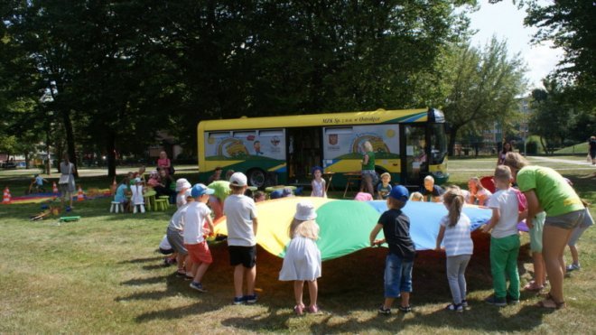 Sierpień z Radosnym Świetlicobusem [30.08.2017] - zdjęcie #36 - eOstroleka.pl
