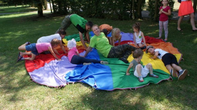 Sierpień z Radosnym Świetlicobusem [30.08.2017] - zdjęcie #15 - eOstroleka.pl