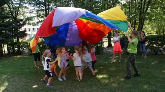 Sierpień z Radosnym Świetlicobusem [30.08.2017] - zdjęcie #2 - eOstroleka.pl