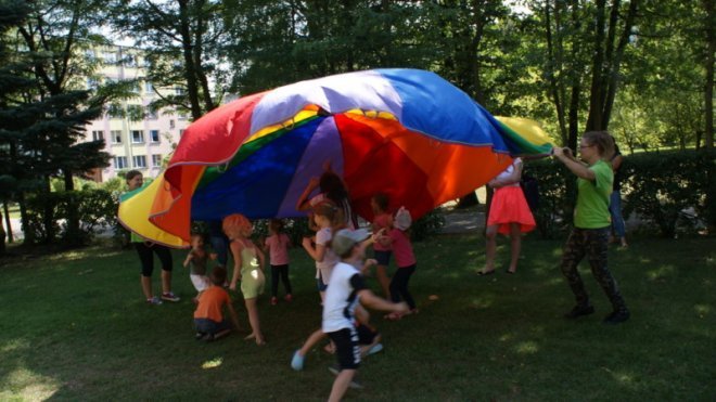 Sierpień z Radosnym Świetlicobusem [30.08.2017] - zdjęcie #1 - eOstroleka.pl