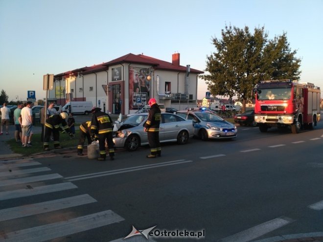 Wypadek na Sikorskiego [30.08.2017] - zdjęcie #6 - eOstroleka.pl