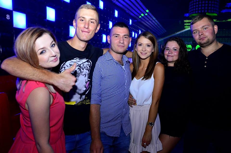 Bungee Party na zakończenie wakacji w Clubie Ibiza Zalesie [ZDJĘCIA] - zdjęcie #18 - eOstroleka.pl