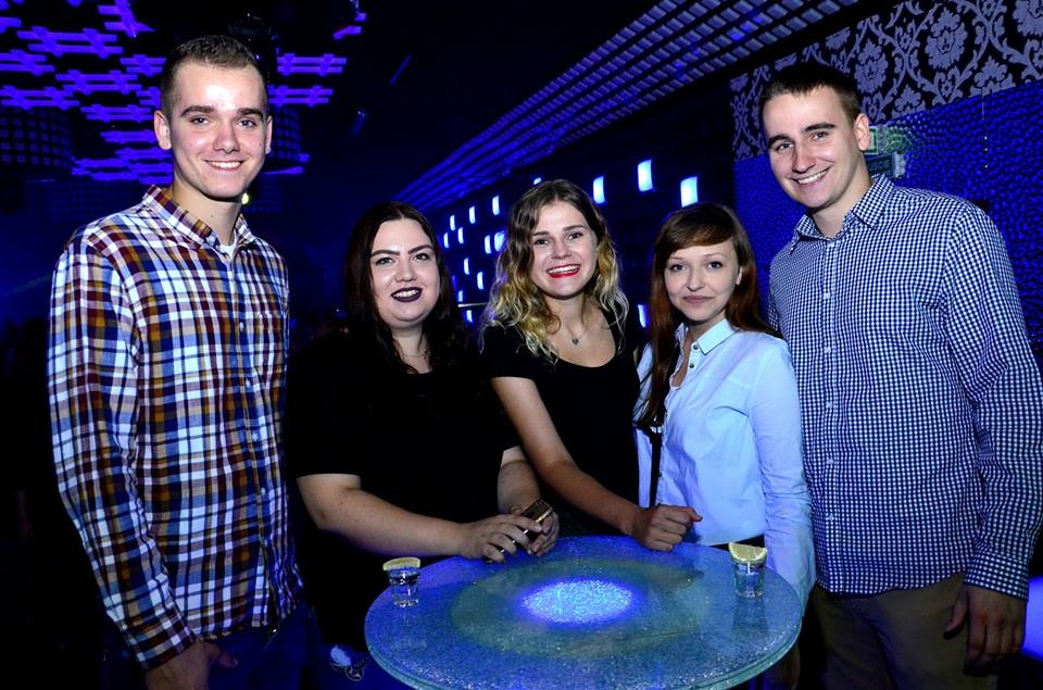 Bungee Party na zakończenie wakacji w Clubie Ibiza Zalesie [ZDJĘCIA] - zdjęcie #10 - eOstroleka.pl