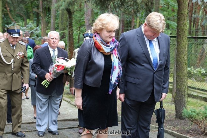Miejskie obchody rocznicy wybuchu II Wojny Światowej [01.09.2017] - zdjęcie #28 - eOstroleka.pl