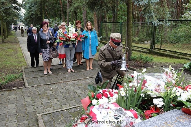 Miejskie obchody rocznicy wybuchu II Wojny Światowej [01.09.2017] - zdjęcie #13 - eOstroleka.pl
