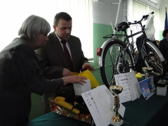 Olimpiada Kurpie- Polska- Unia Europejska (05.03.2010) - zdjęcie #8 - eOstroleka.pl