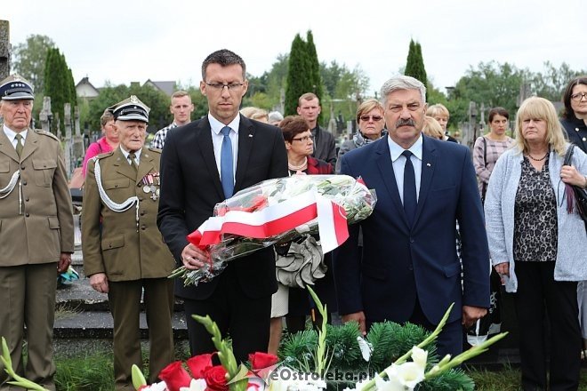 Uroczystości ku czci majora Stefana Kleczkowskiego [03.09.2017] - zdjęcie #24 - eOstroleka.pl
