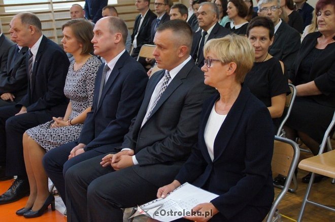 Rozpoczęcie roku szkolnego 2017/2018 w ZSZ nr 1 [04.09.2017] - zdjęcie #25 - eOstroleka.pl