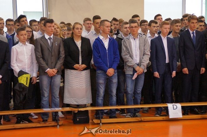 Rozpoczęcie roku szkolnego 2017/2018 w ZSZ nr 1 [04.09.2017] - zdjęcie #15 - eOstroleka.pl