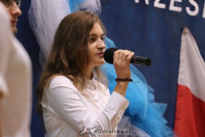 Rozpoczęcie roku szkolnego w I Liceum Ogólnokształcącym [04.09.2017] - zdjęcie #9 - eOstroleka.pl