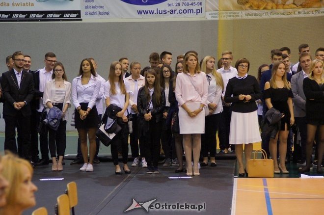 Rozpoczęcie roku szkolnego 2017/2018 w ZS nr 5 04.09.2017] - zdjęcie #9 - eOstroleka.pl