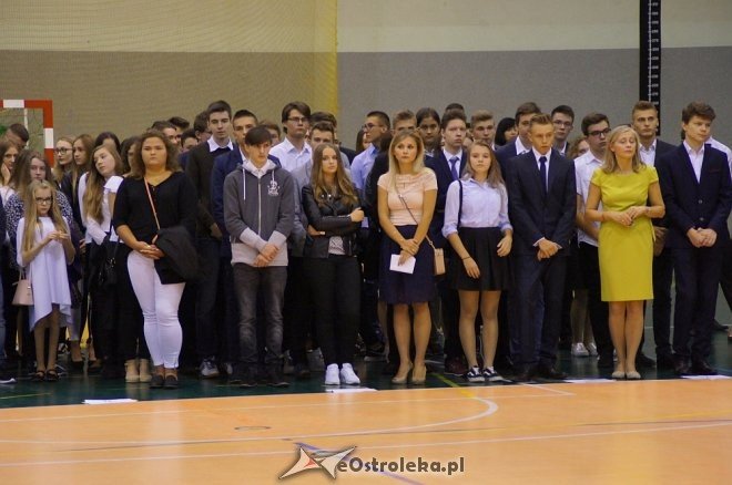 Rozpoczęcie roku szkolnego 2017/2018 w ZS nr 5 04.09.2017] - zdjęcie #7 - eOstroleka.pl