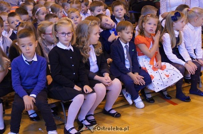 Rozpoczęcie roku szkolnego 2017/2018 w SP nr 10 [04.09.2017] - zdjęcie #39 - eOstroleka.pl