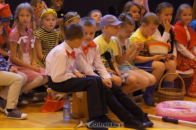 Rozpoczęcie roku szkolnego 2017/2018 w SP nr 10 [04.09.2017] - zdjęcie #21 - eOstroleka.pl