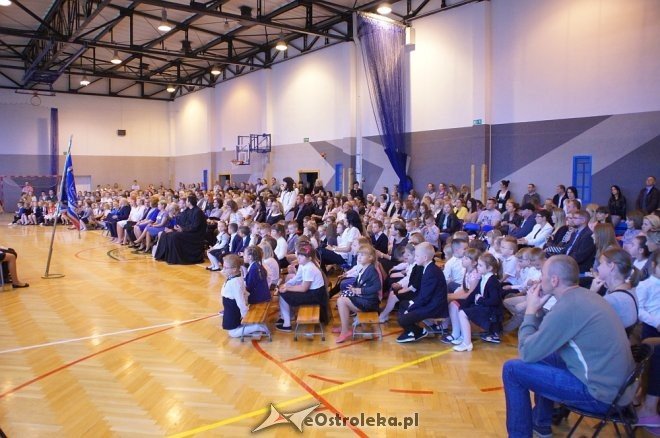 Rozpoczęcie roku szkolnego 2017/2018 w SP nr 10 [04.09.2017] - zdjęcie #13 - eOstroleka.pl