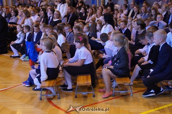 Rozpoczęcie roku szkolnego 2017/2018 w SP nr 10 [04.09.2017] - zdjęcie #10 - eOstroleka.pl