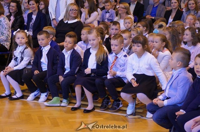Rozpoczęcie roku szkolnego 2017/2018 w SP nr 10 [04.09.2017] - zdjęcie #8 - eOstroleka.pl