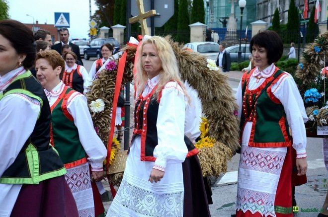 Dożynki gminno-parafialne w Kadzidle [03.09.2017] - zdjęcie #22 - eOstroleka.pl