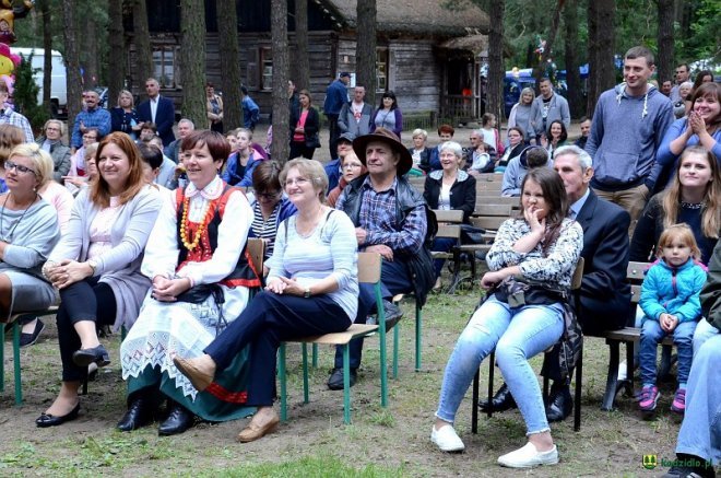 Dożynki gminno-parafialne w Kadzidle [03.09.2017] - zdjęcie #136 - eOstroleka.pl