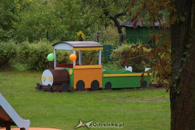 Ostrołęka: Przedszkole nr 5 ma nowy plac zabaw [ZDJĘCIA] - zdjęcie #7 - eOstroleka.pl